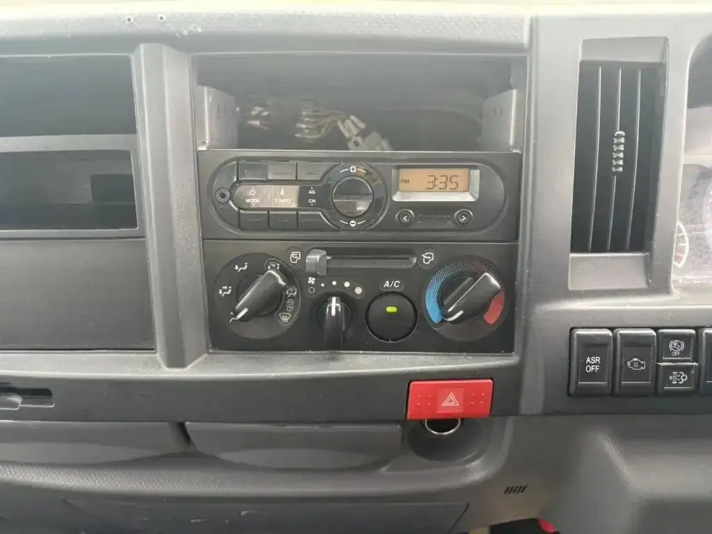 いすゞ エルフ 小型 アームロール ツインホイスト TPG-NKR85ANの中古トラック画像14