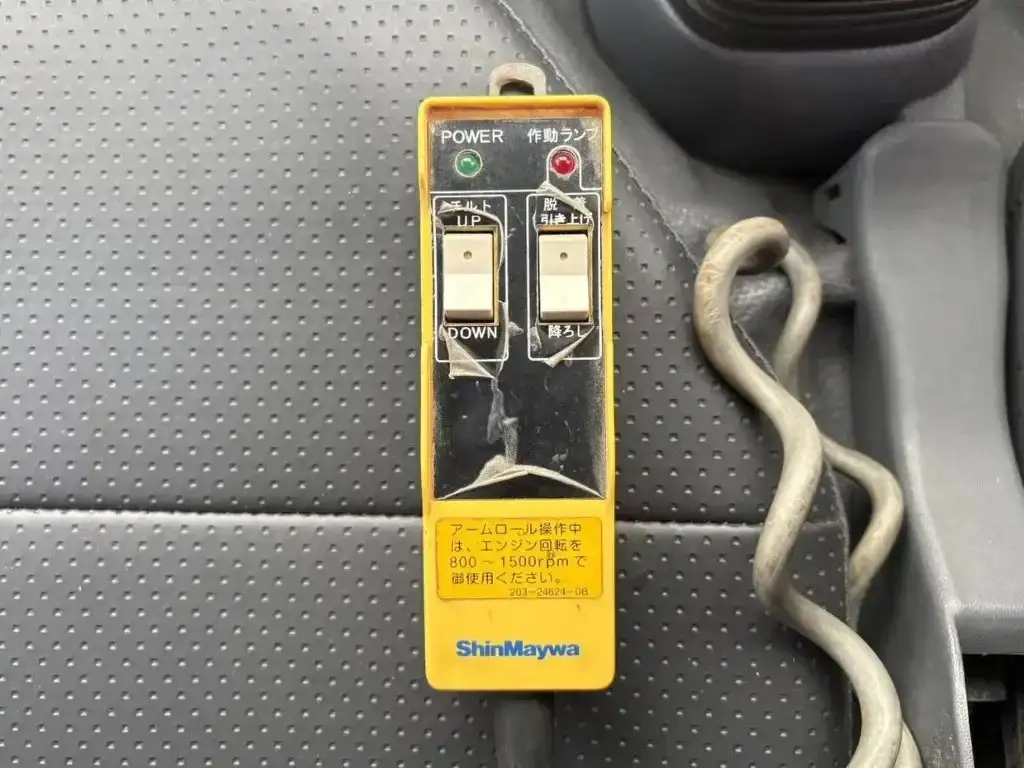 いすゞ エルフ 小型 アームロール ツインホイスト TPG-NKR85ANの中古トラック画像11
