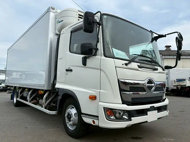 日野 レンジャー 中型/増トン 冷凍冷蔵 低温 パワーゲートの中古トラック画像2