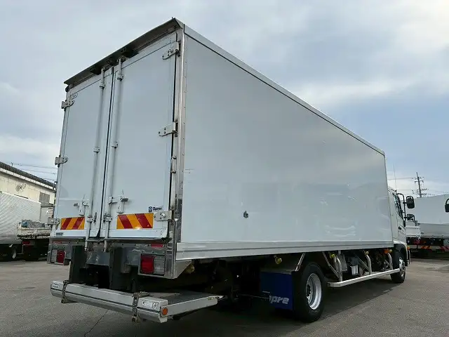 日野 レンジャー 中型/増トン 冷凍冷蔵 低温 パワーゲートの中古トラック画像3