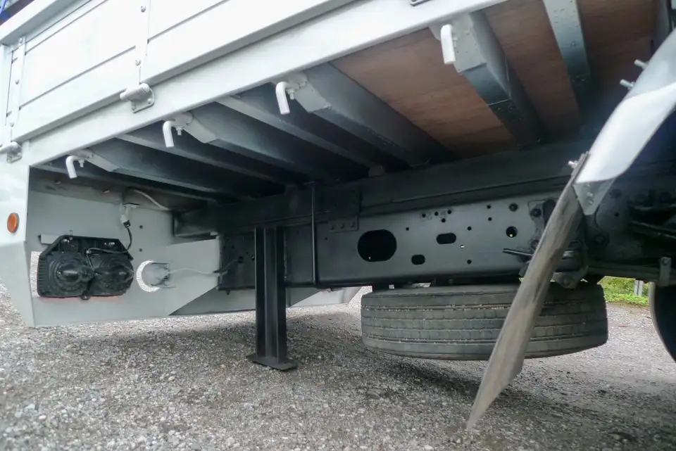 いすゞ フォワード 中型/増トン 車両重機運搬 4段クレーン ラジコンの中古トラック画像像17