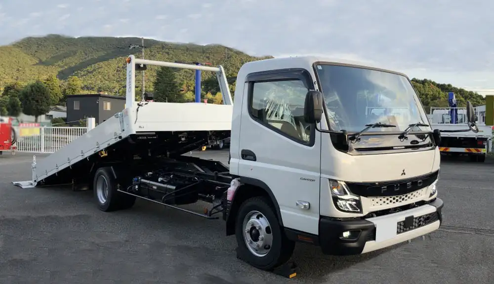 三菱 キャンター 小型 車両重機運搬 ラジコン ウインチ の中古トラック【車両No.200411】