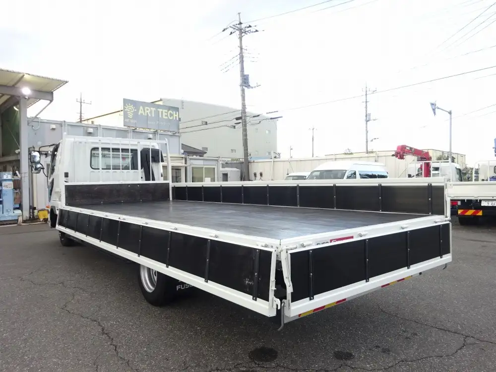 三菱 ファイター 中型/増トン 平ボディ ベッド 2KG-FK62Fの中古トラック画像8