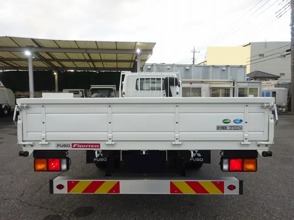 三菱 ファイター 中型/増トン 平ボディ ベッド 2KG-FK62Fの中古トラック画像6