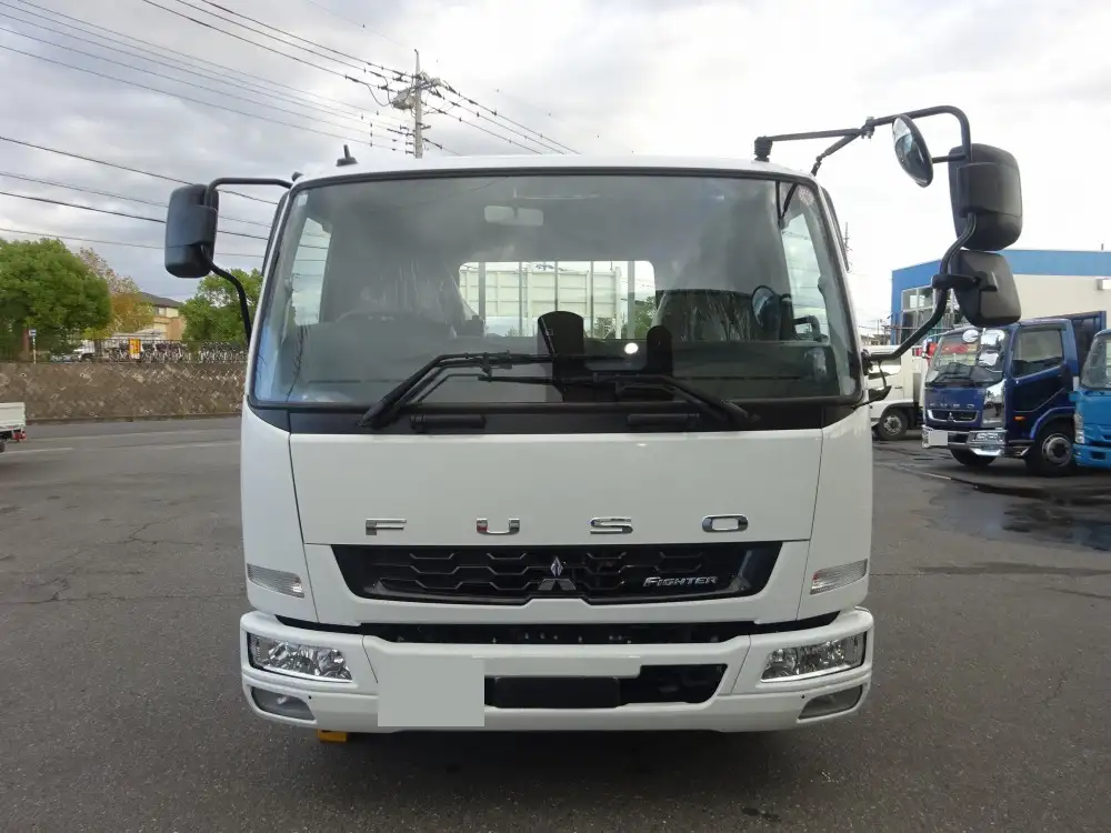 三菱 ファイター 中型/増トン 平ボディ ベッド 2KG-FK62Fの中古トラック画像2