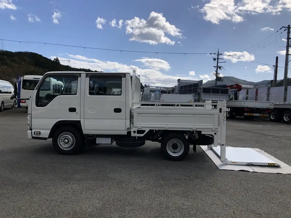 日産 アトラス 小型 平ボディ Wキャブ パワーゲートの中古トラック画像6