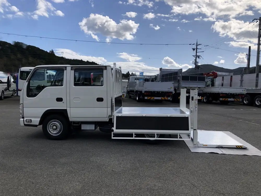 日産 アトラス 小型 平ボディ Wキャブ パワーゲートの中古トラック画像7