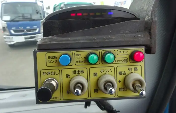 いすゞ エルフ 小型 パッカー車 プレス式 TKG-NPR85YNの中古トラック画像14