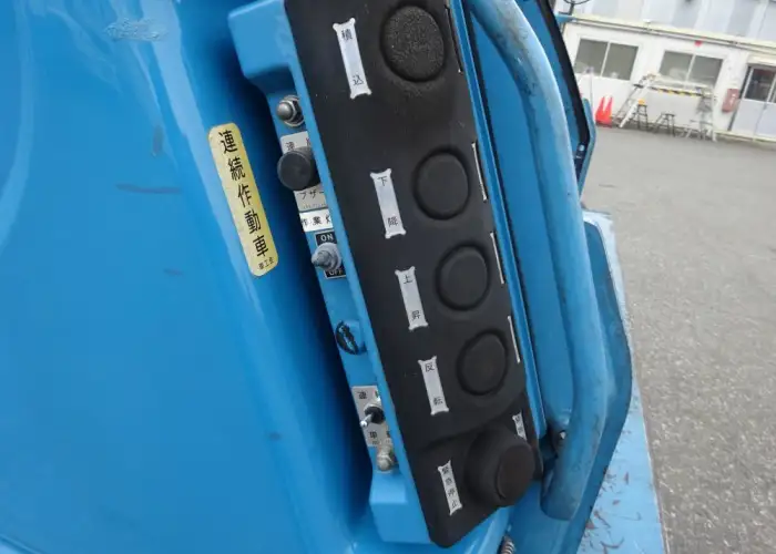 いすゞ エルフ 小型 パッカー車 プレス式 TKG-NPR85YNの中古トラック画像11