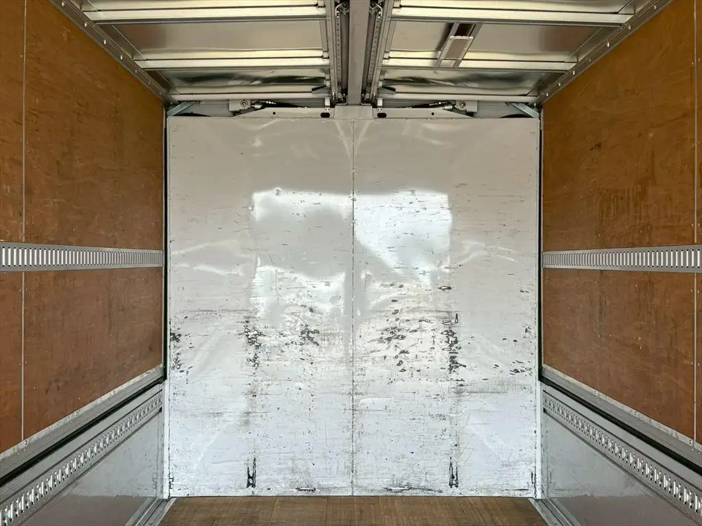 三菱 ファイター 中型/増トン ウイング ベッド 2KG-FK62FZの中古トラック画像7