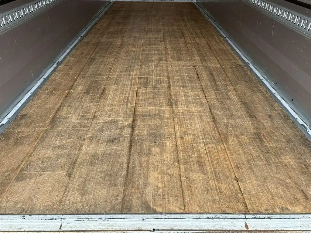 三菱 ファイター 中型/増トン ウイング ベッド 2KG-FK62FZの中古トラック画像8