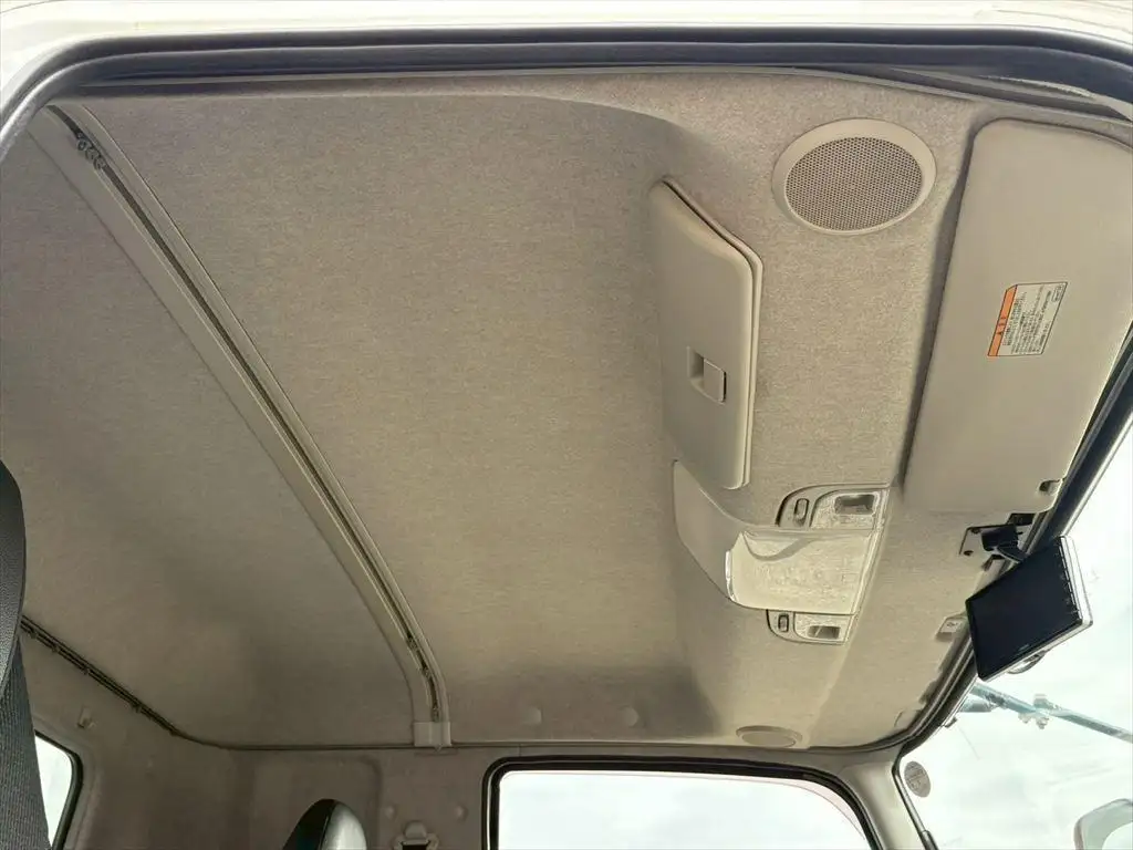 三菱 ファイター 中型/増トン ウイング ベッド 2KG-FK62FZの中古トラック画像15