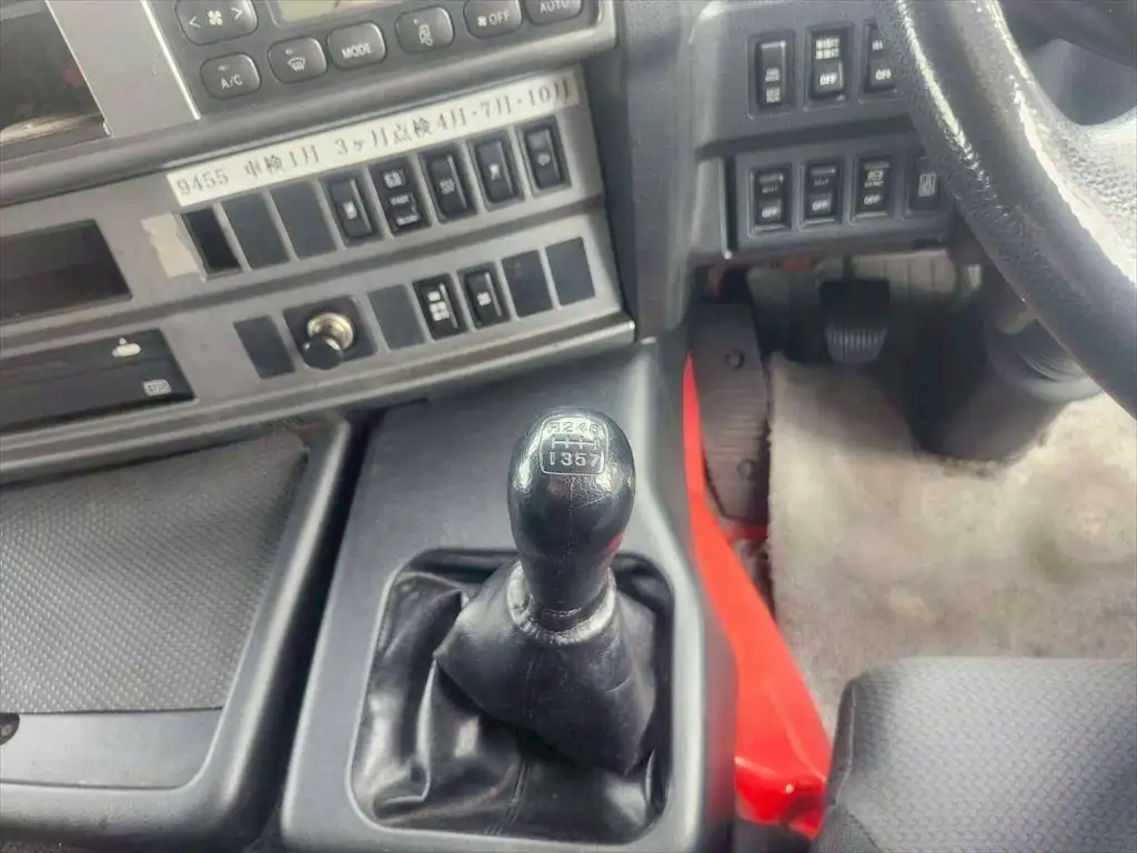 日野 プロフィア 大型 ウイング エアサス ベッドの中古トラック画像13