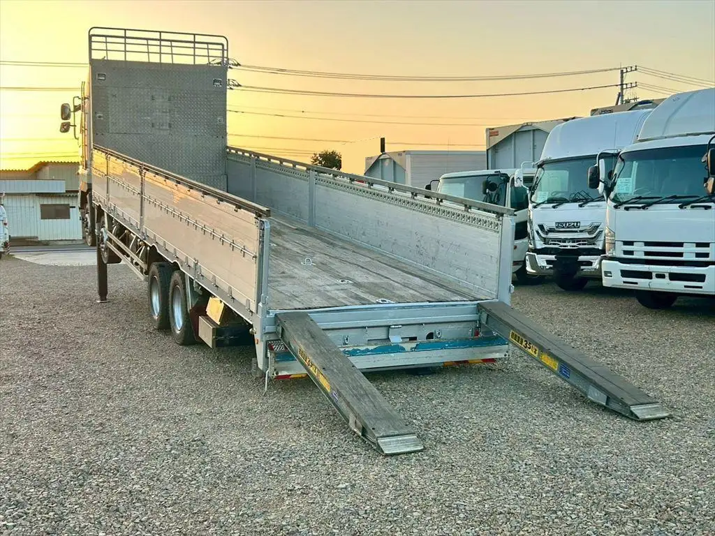 日野 プロフィア 大型 車両重機運搬 ハイルーフ エアサスの中古トラック画像5