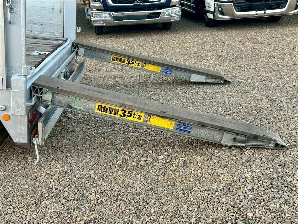 日野 プロフィア 大型 車両重機運搬 ハイルーフ エアサスの中古トラック画像10