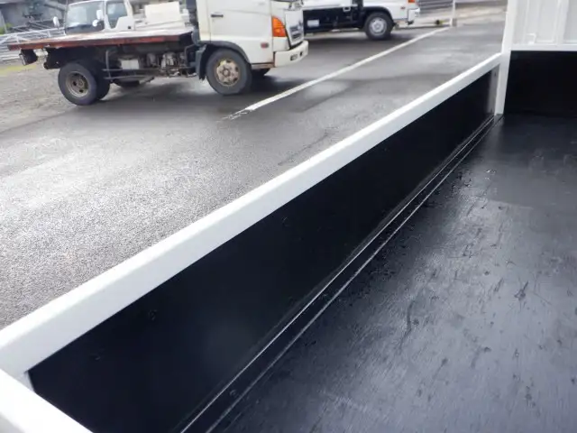 マツダ タイタン 小型 平ボディ TKG-LHR85A H26の中古トラック画像8