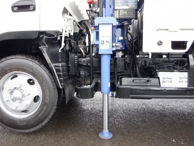 三菱 キャンター 小型 クレーン付 4段 ラジコンの中古トラック画像9