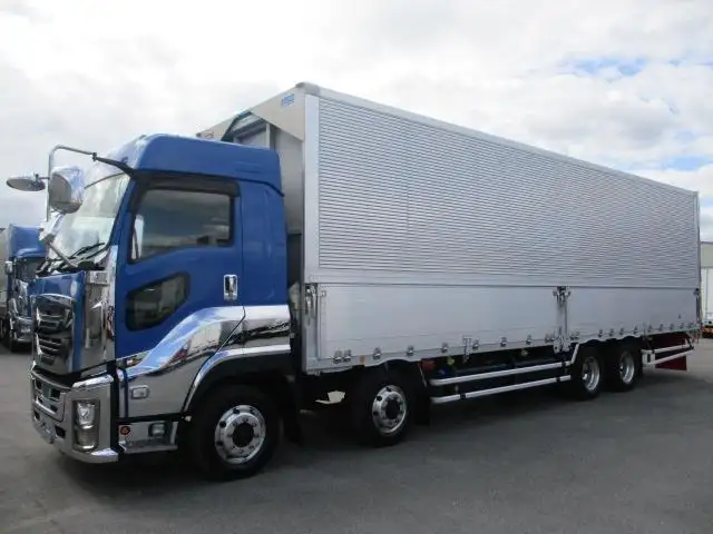 いすゞ ギガ 大型 ウイング ハイルーフ エアサスの中古トラック画像1