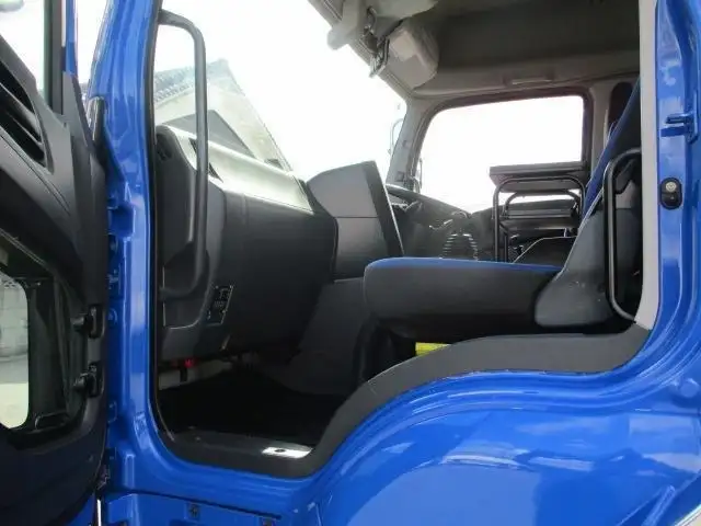 いすゞ ギガ 大型 ウイング ハイルーフ エアサスの中古トラック画像11