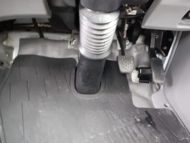 トヨタ ダイナ 小型 平ボディ TPG-XZU722 H30の中古トラック画像15