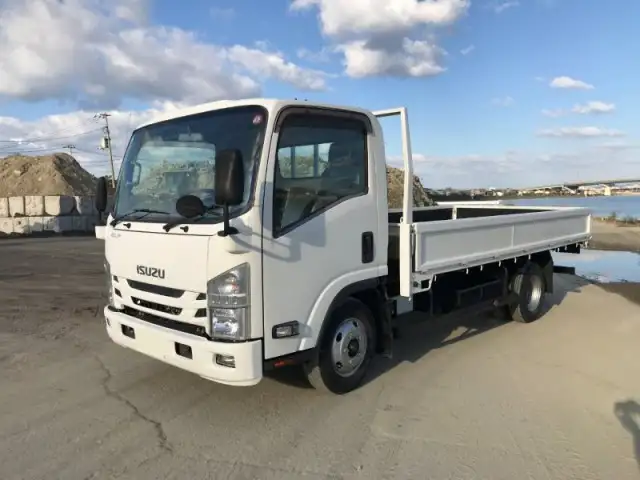 いすゞ エルフ 小型 平ボディ 床鉄板 TRG-NPR85ARの中古トラック画像1