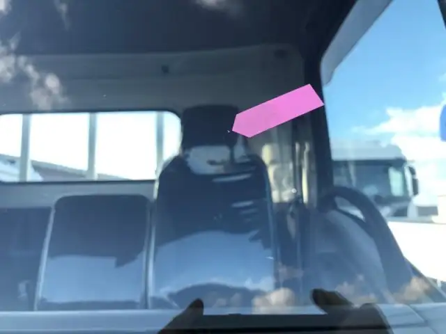 いすゞ エルフ 小型 平ボディ 床鉄板 TRG-NPR85ARの中古トラック画像10