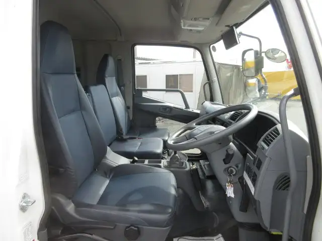 三菱 ファイター 中型/増トン ダンプ 土砂禁 天蓋付きの中古トラック画像11