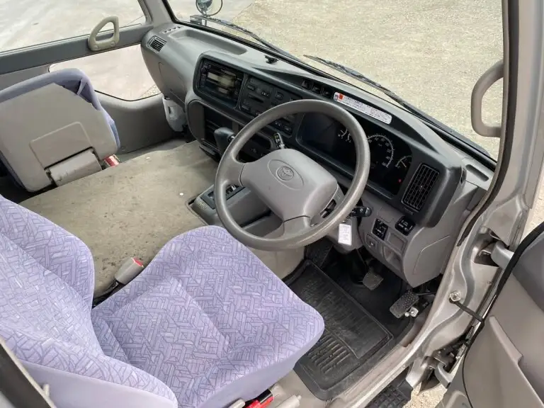 トヨタ コースター 小型 バス マイクロバス SDG-XZB50の中古トラック画像9