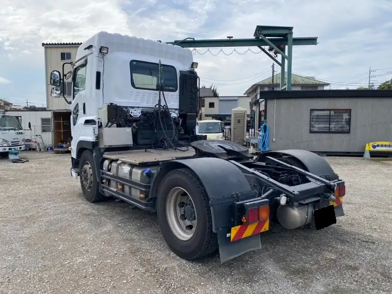 いすゞ ギガ 大型 トラクター ハイルーフ 1デフの中古トラック画像6