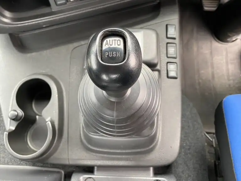 いすゞ ギガ 大型 トラクター ハイルーフ 1デフの中古トラック画像14