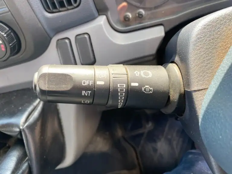 三菱 キャンター 小型 平ボディ パワーゲート 床鉄板の中古トラック画像14