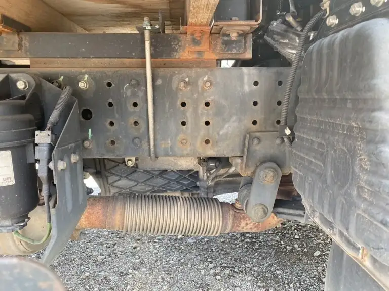 三菱 キャンター 小型 平ボディ パワーゲート 床鉄板の中古トラック画像18