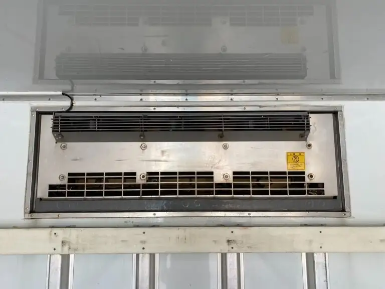 いすゞ フォワード 中型/増トン 冷凍冷蔵 低温 パワーゲートの中古トラック画像8