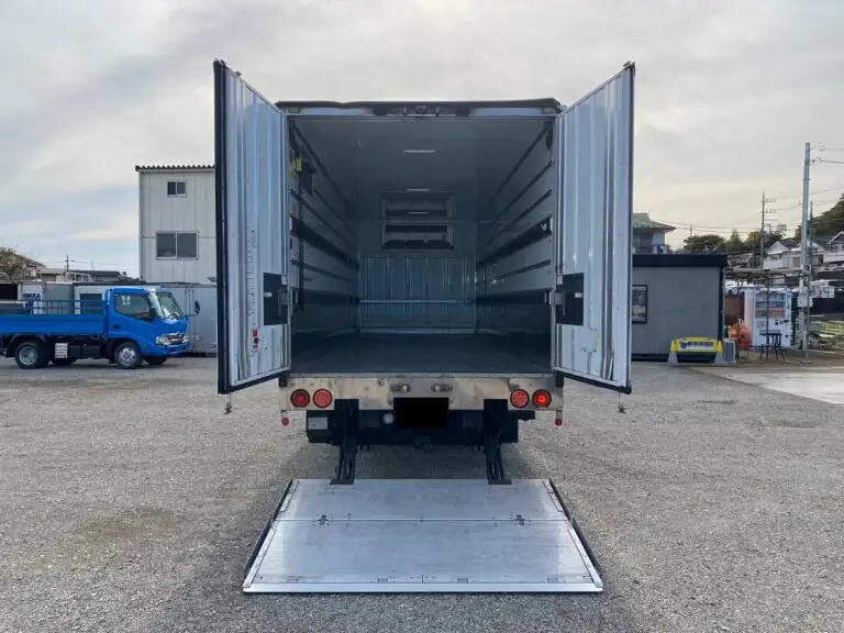 いすゞ フォワード 中型/増トン 冷凍冷蔵 低温 パワーゲートの中古トラック画像6