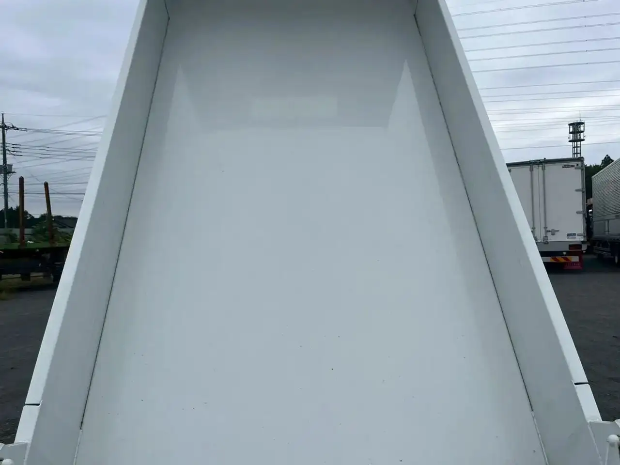 三菱 キャンター 小型 ダンプ 強化 2RG-FBA30の中古トラック画像8