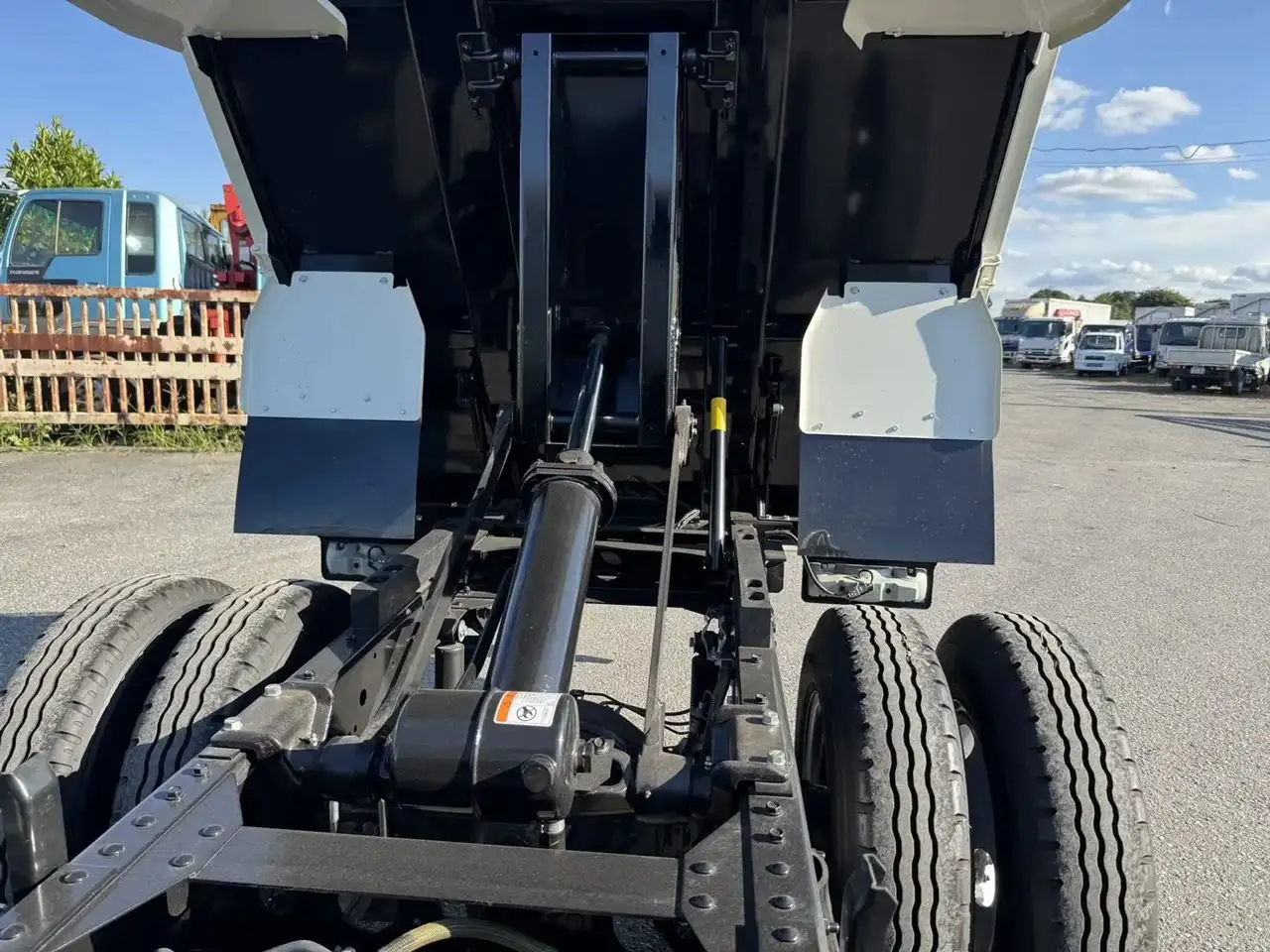 日野 デュトロ 小型 ダンプ コボレーン 2KG-XZU600Tの中古トラック画像15