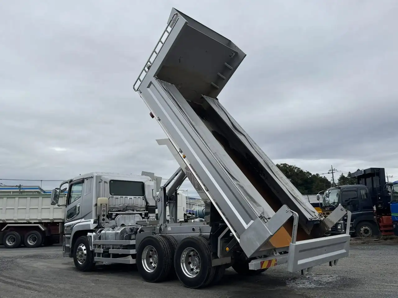 三菱 スーパーグレート 大型 ダンプ コボレーン ベッドの中古トラック画像6