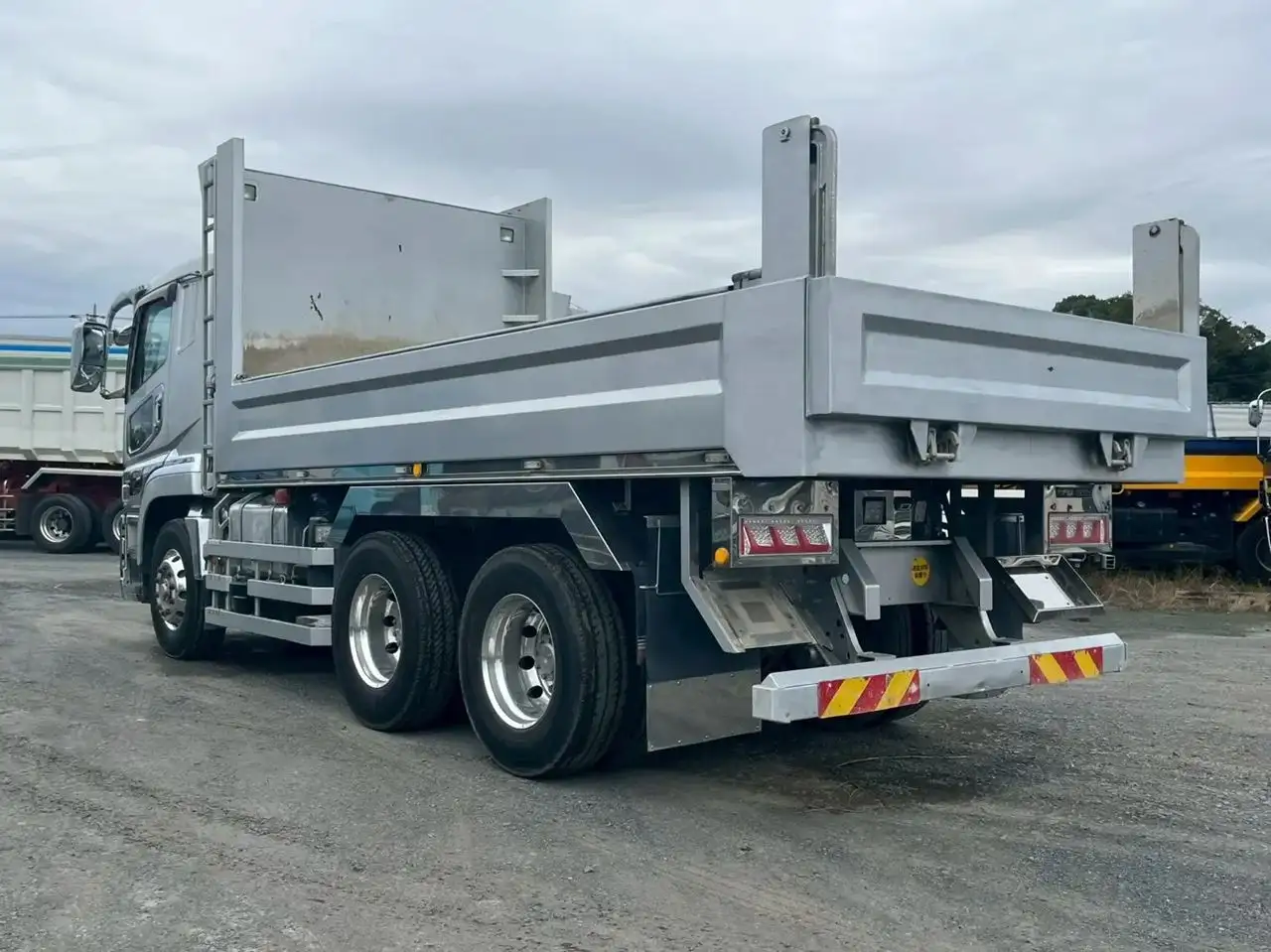 三菱 スーパーグレート 大型 ダンプ コボレーン ベッドの中古トラック画像5