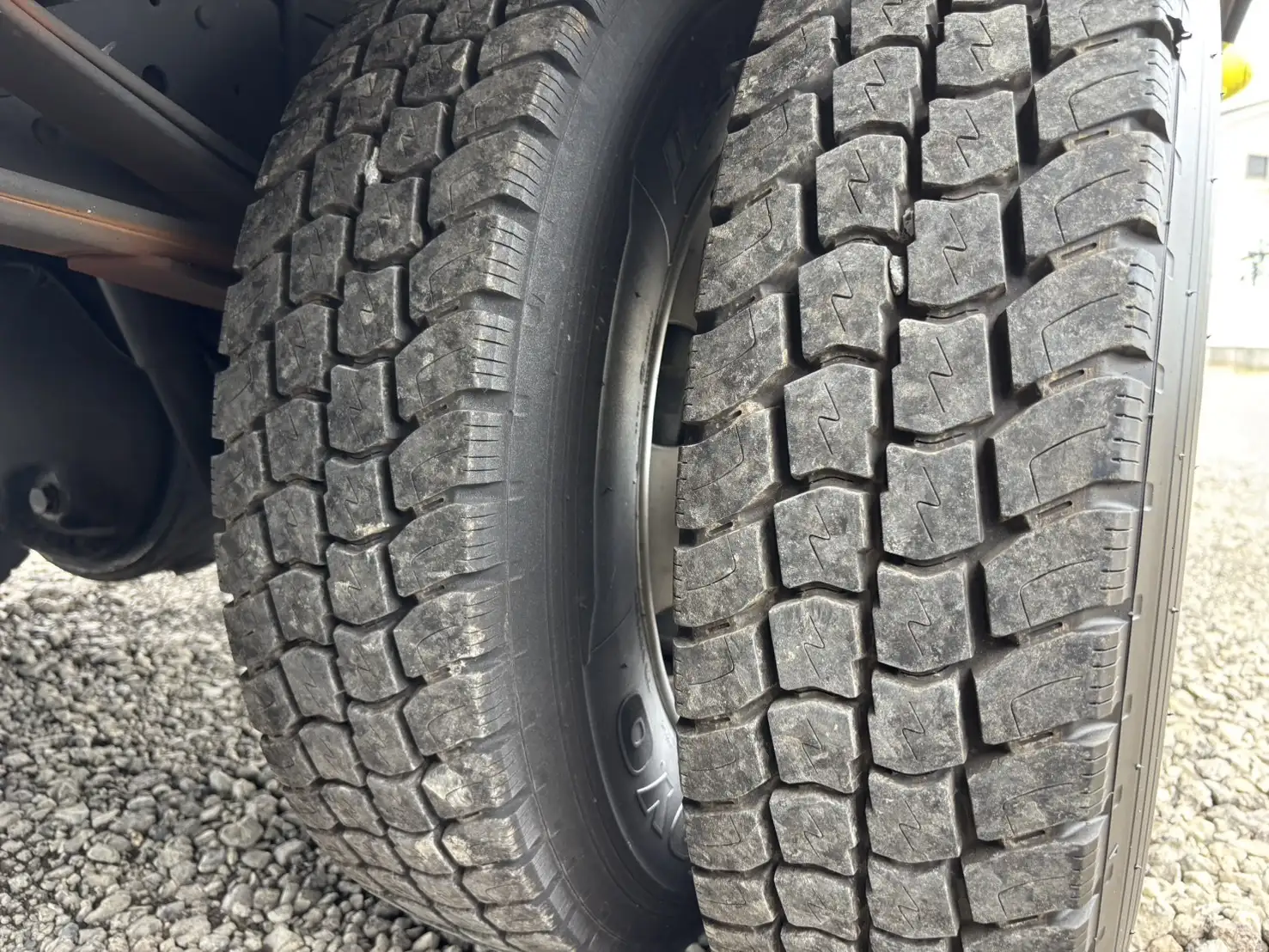 いすゞ エルフ 小型 冷凍冷蔵 低温 パワーゲートの中古トラック画像20