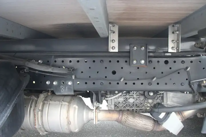 いすゞ エルフ 小型 アルミバン サイドドア TRG-NLR85ANの中古トラック画像18