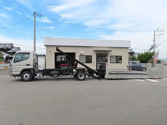 三菱 キャンター 小型 車両重機運搬 ラジコン ウインチの中古トラック画像8