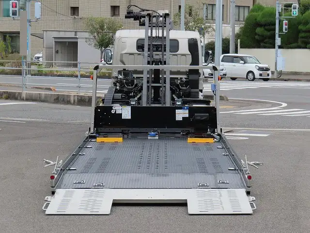 三菱 キャンター 小型 車両重機運搬 ラジコン ウインチの中古トラック画像9