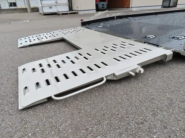 三菱 キャンター 小型 車両重機運搬 ラジコン ウインチの中古トラック画像11