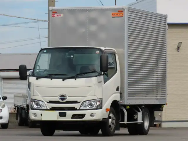 日野 デュトロ 小型 アルミバン 2RG-XZC605M R4の中古トラック画像1