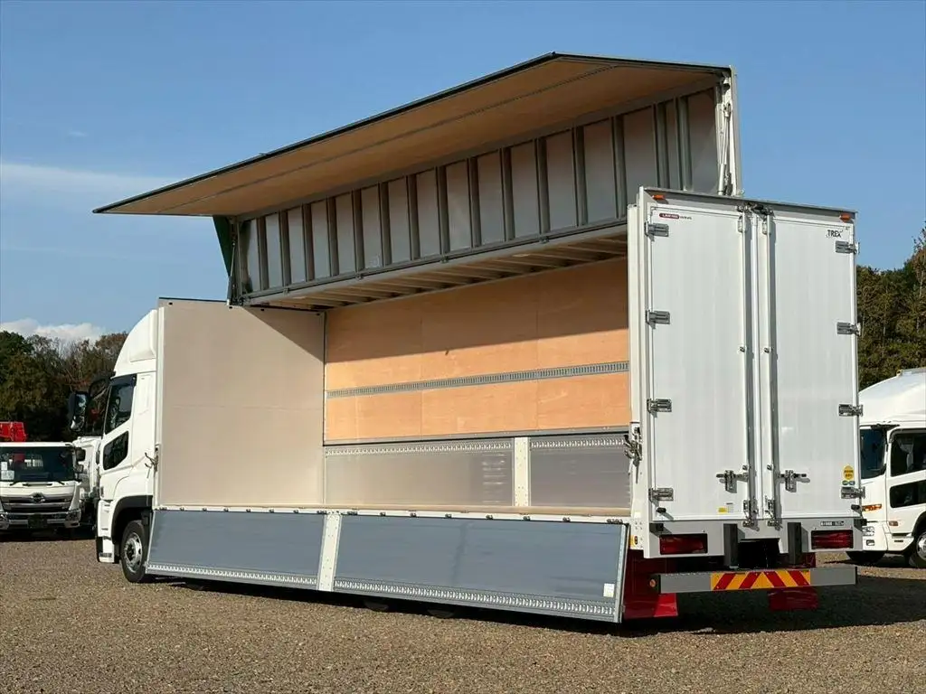 三菱 スーパーグレート 大型 ウイング ハイルーフ エアサスの中古トラック画像6