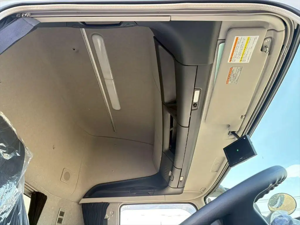 三菱 スーパーグレート 大型 ウイング ハイルーフ エアサスの中古トラック画像15