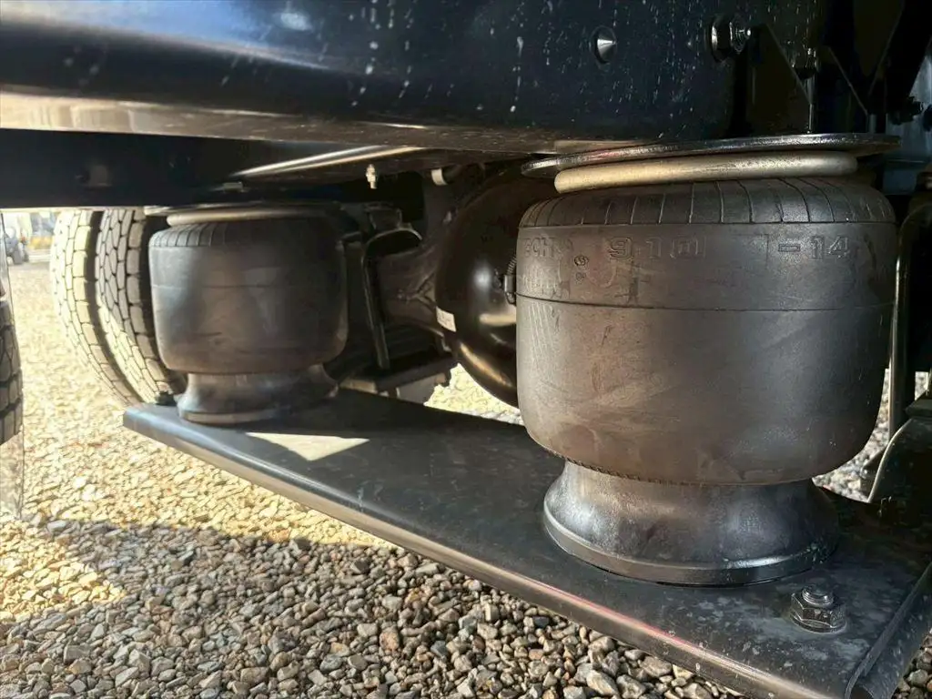 三菱 スーパーグレート 大型 ウイング ハイルーフ エアサスの中古トラック画像像17