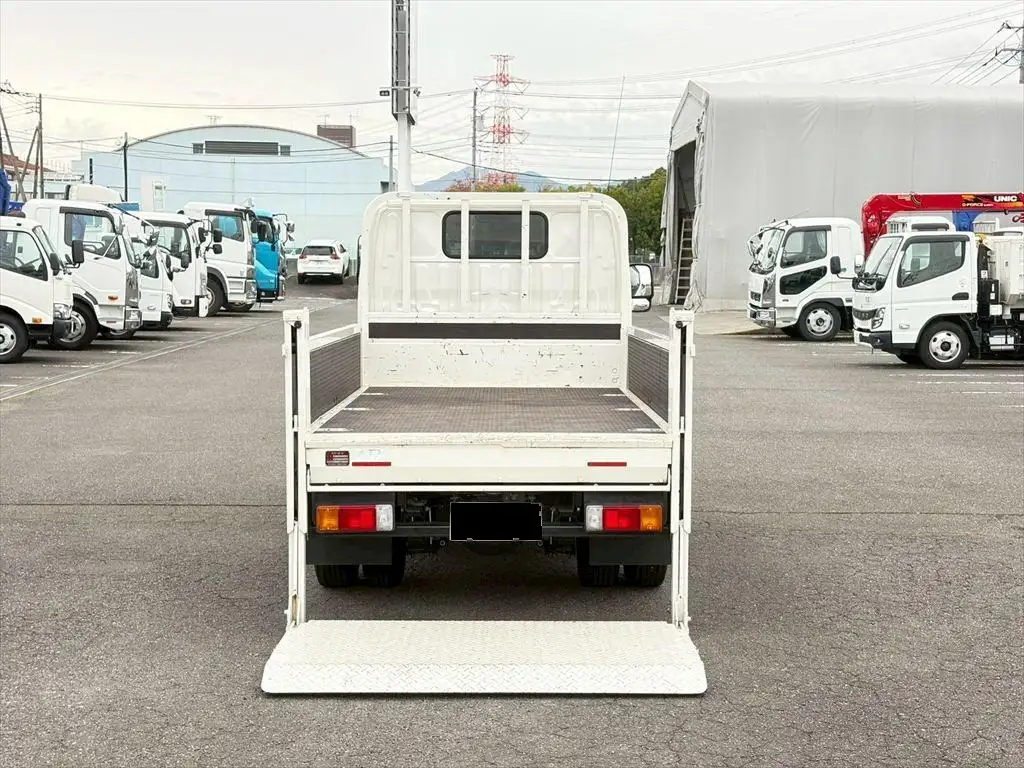 日野 デュトロ 小型 平ボディ パワーゲート 2KG-XZU605Mの中古トラック画像6