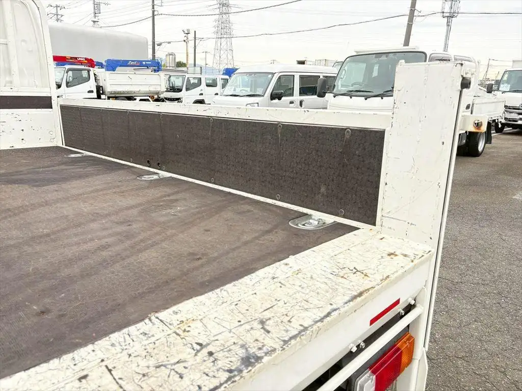 日野 デュトロ 小型 平ボディ パワーゲート 2KG-XZU605Mの中古トラック画像10