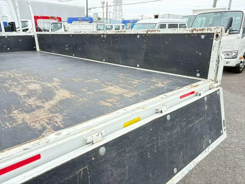 三菱 キャンター 小型 クレーン付 4段 ラジコンの中古トラック画像9